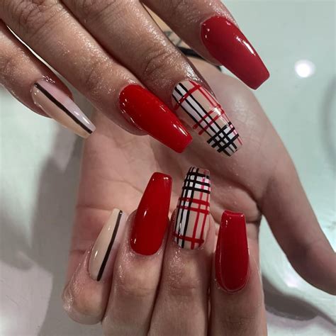 red burberry nails